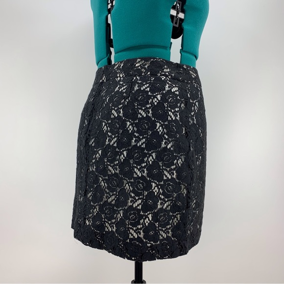Pure Alfred Sung Black Lace Mini Skirt, Medium - Picture 10 of 16